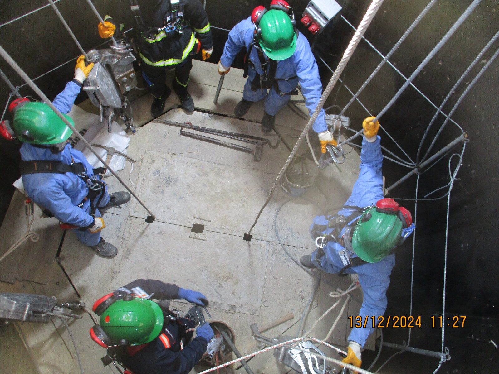 Tüpraş – U7000 Chimney Refractory Revamp – revamp construction site in İzmir, Türkiye (photo 4)
