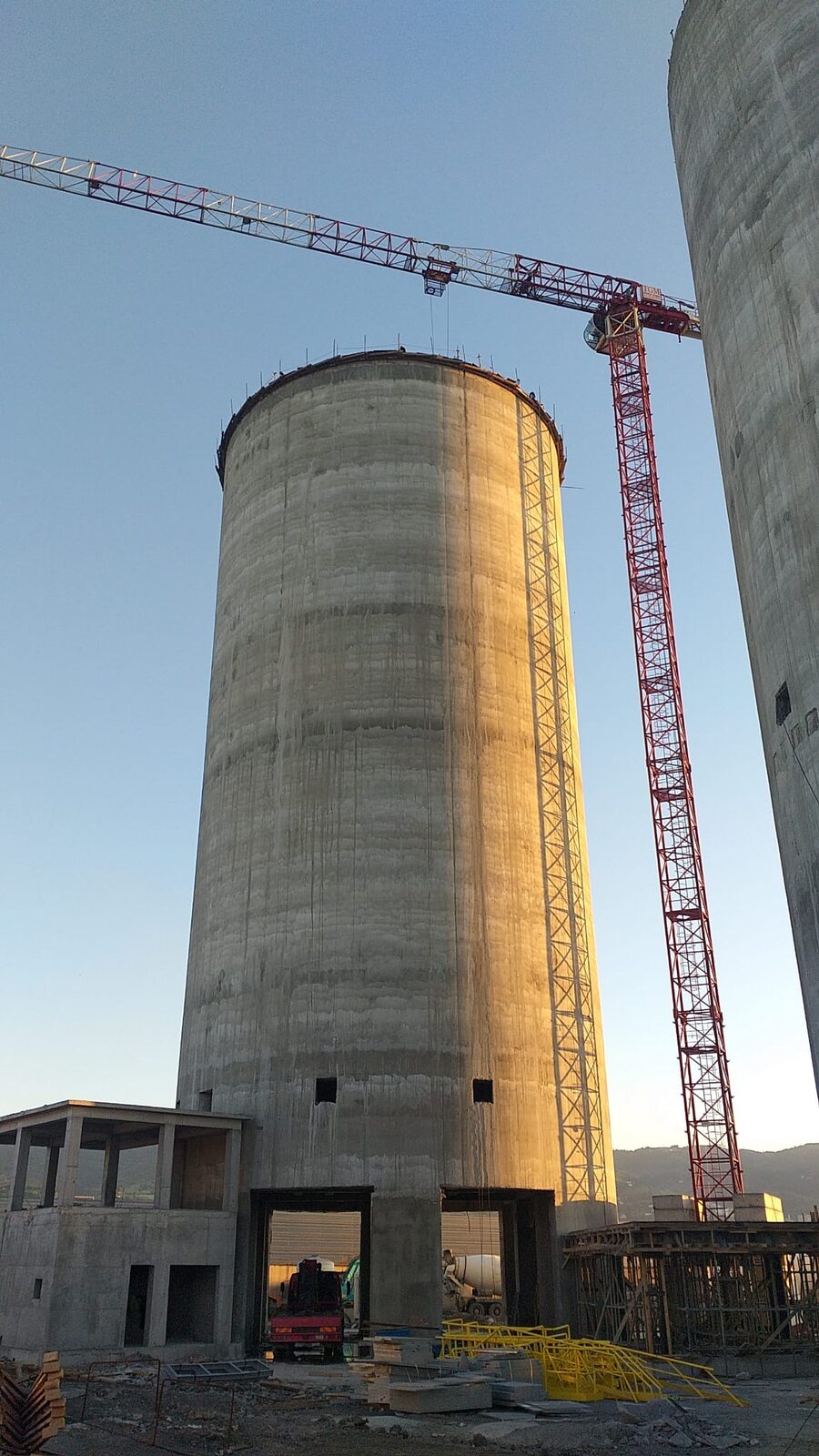 Adoçim Çimento – Samsun Port Silos – silos construction site in Samsun, Türkiye (photo 2)