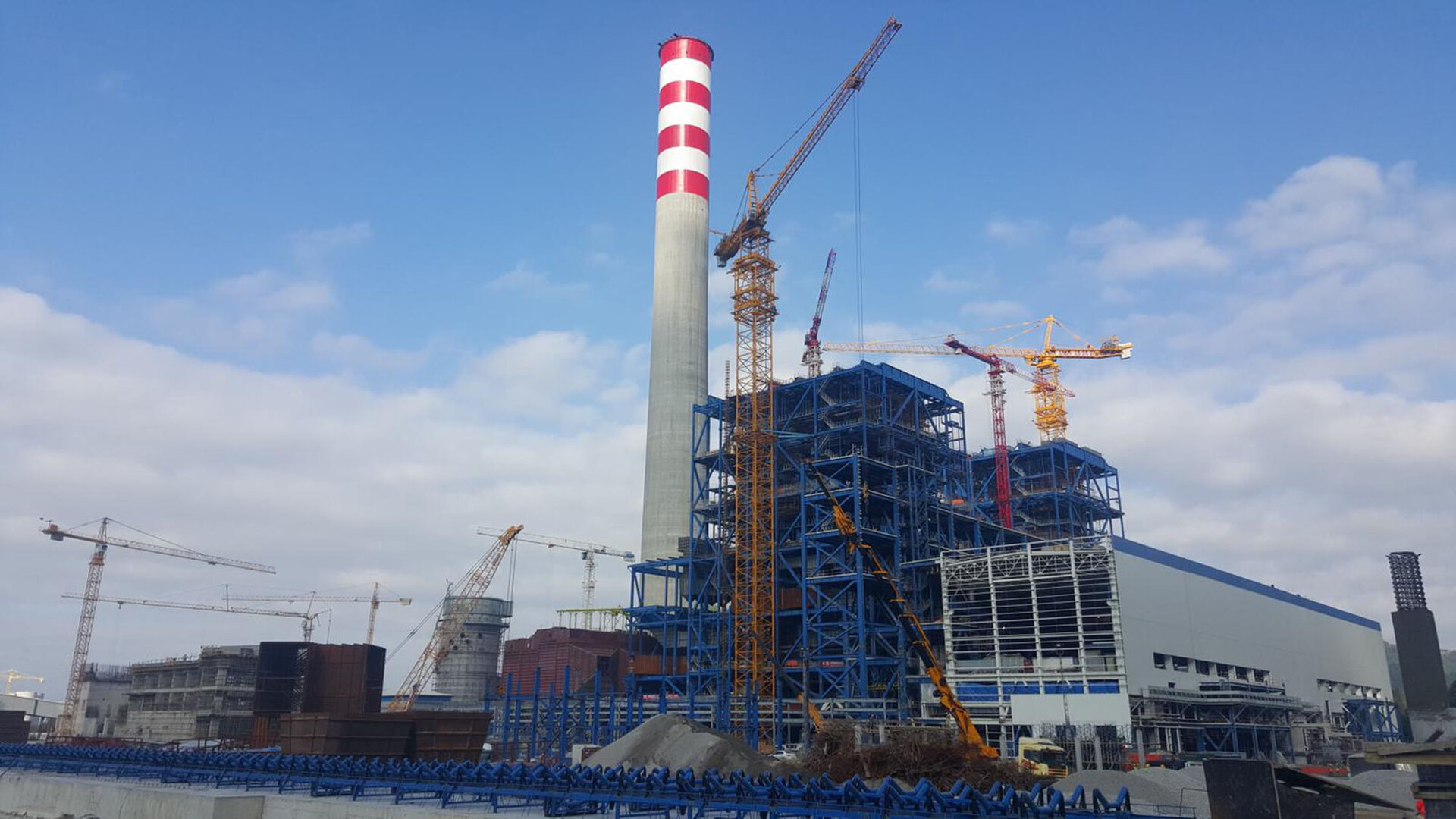 ZETES III Thermal Power Plant – Reinforced Concrete Chimney and Structures – heavy industrial construction site in Zonguldak, Türkiye (photo 4)