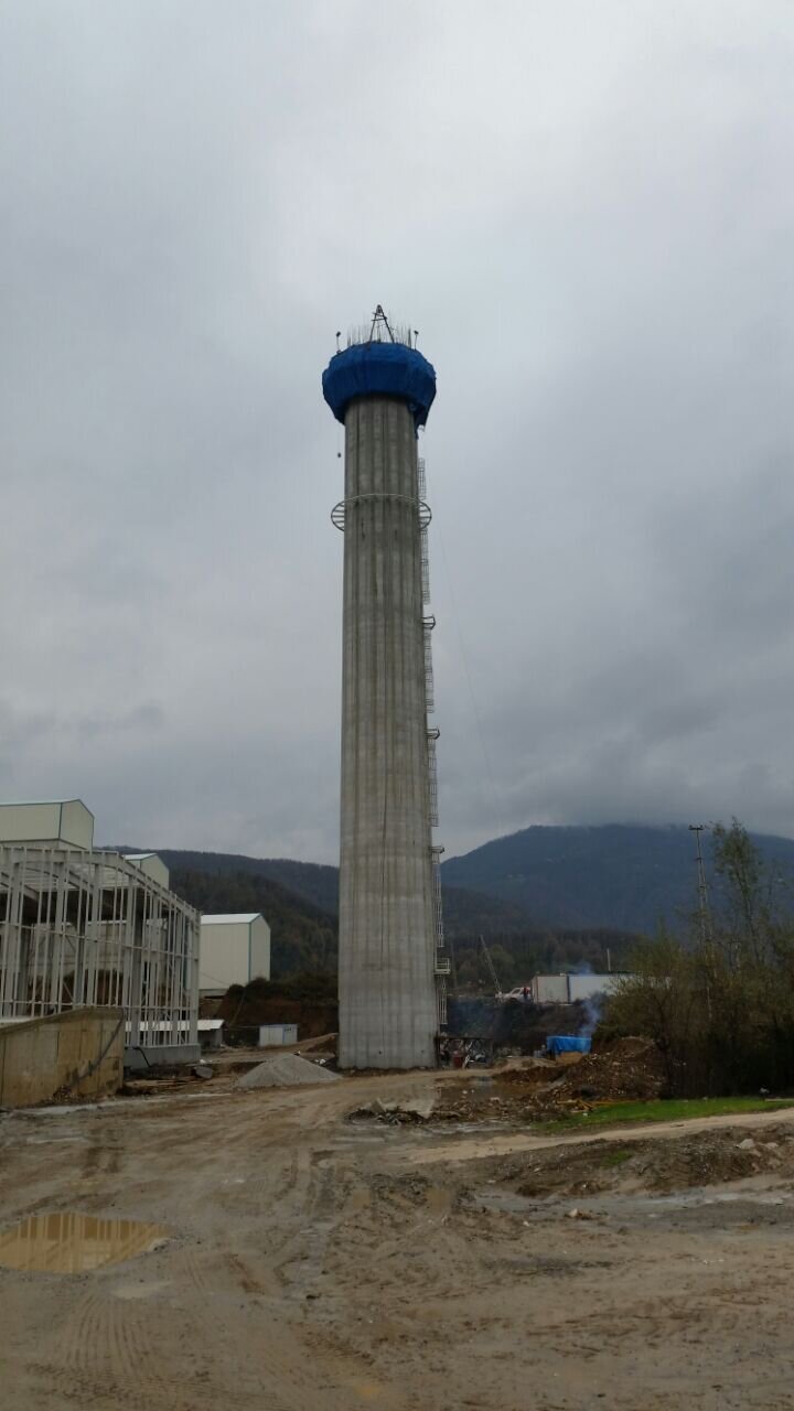 Düzce Cam – Düzce OSB Factory Reinforced Concrete Chimney (95 m) – chimneys construction site in Düzce, Türkiye (photo 2)