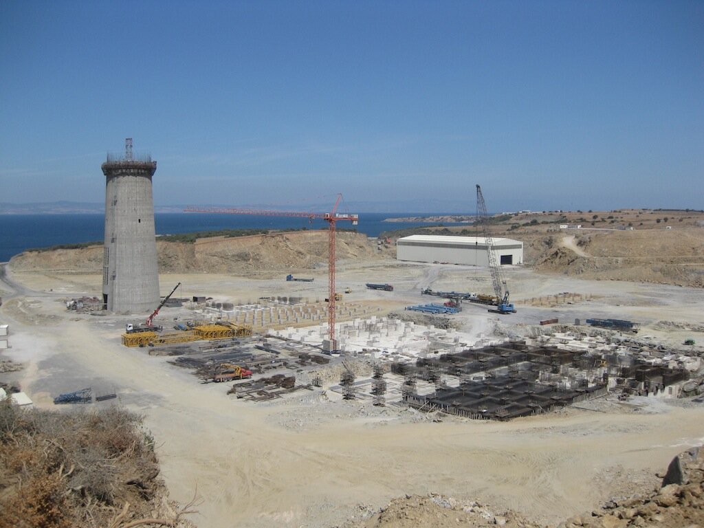 İçdaş Bekirli Thermal Power Plant – Reinforced Concrete Chimney and Ash Silos – heavy industrial construction site in Çanakkale (Biga), Türkiye (photo 2)