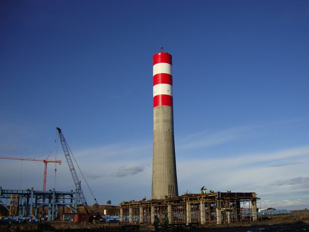 İçdaş Bekirli Thermal Power Plant – Reinforced Concrete Chimney and Ash Silos – heavy industrial construction site in Çanakkale (Biga), Türkiye (photo 3)