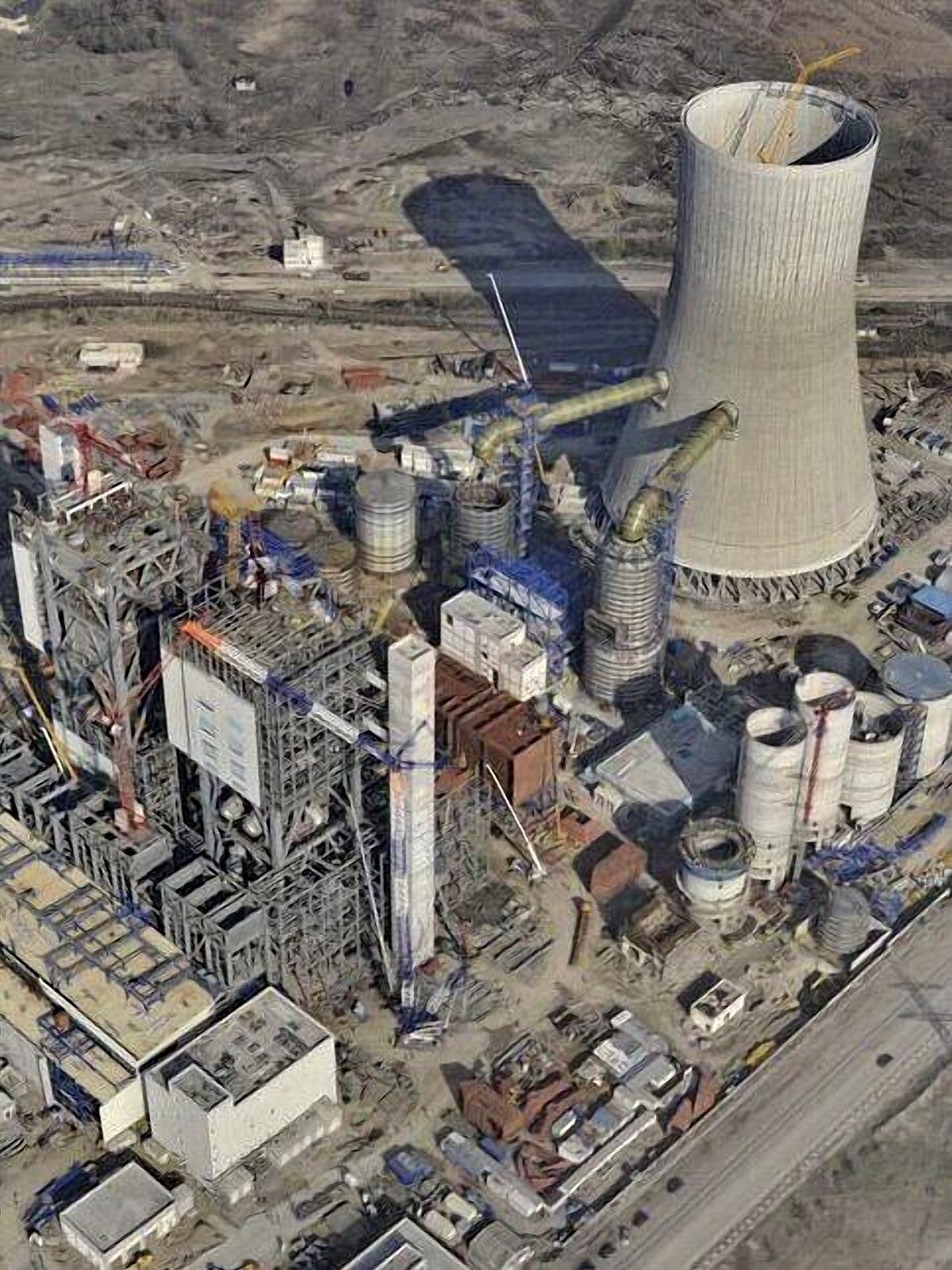 Maritza İztok Doğu 1 Termik Santrali – Soğutma Kulesi ve Silo Yapıları